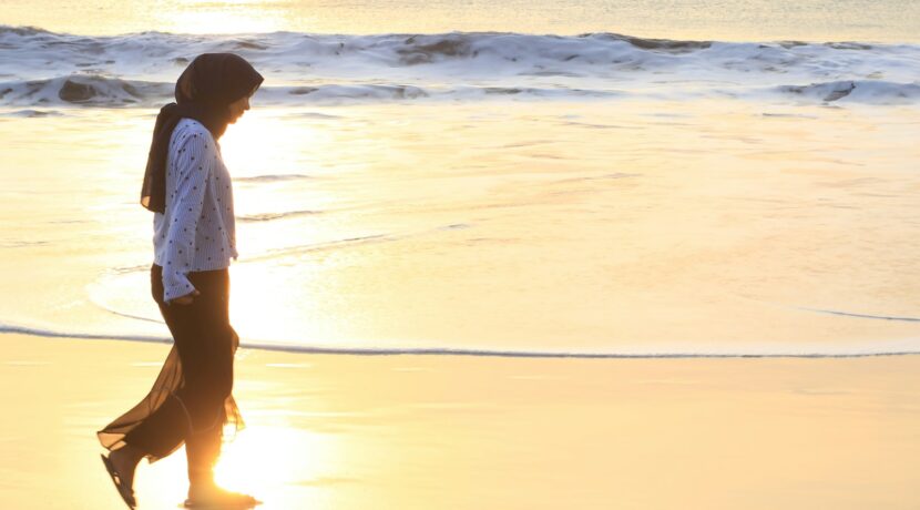 woman walking in beach